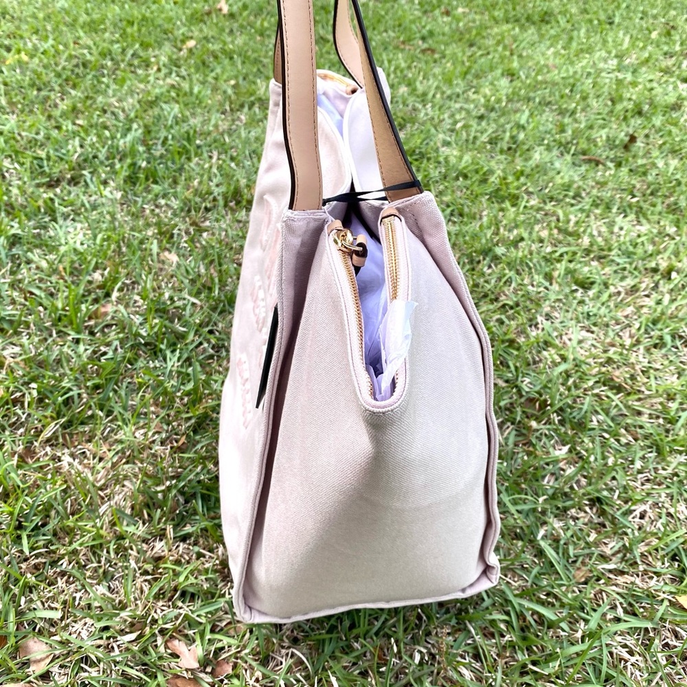 New DKNY Courtney EW East West Canvas Tote (Store Return) - Picture 10 of 15